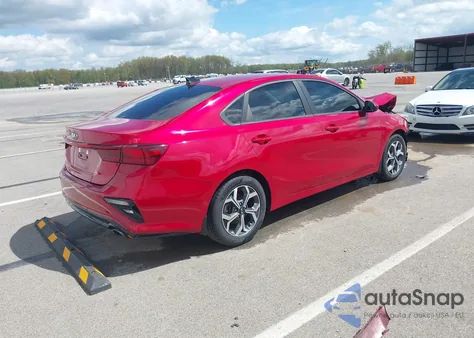 2021 Kia Forte Lxs из США, поврежденный, VIN 3KPF24AD4ME288907